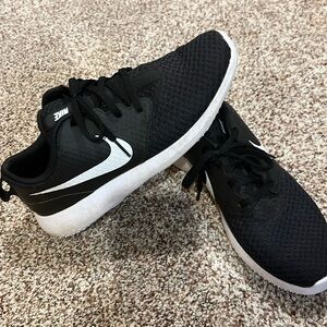 Nike Black and White Athletic Shoes